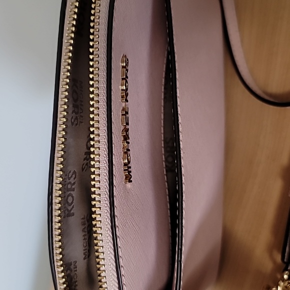 Michael Kors Side Bag - Picture 5 of 5